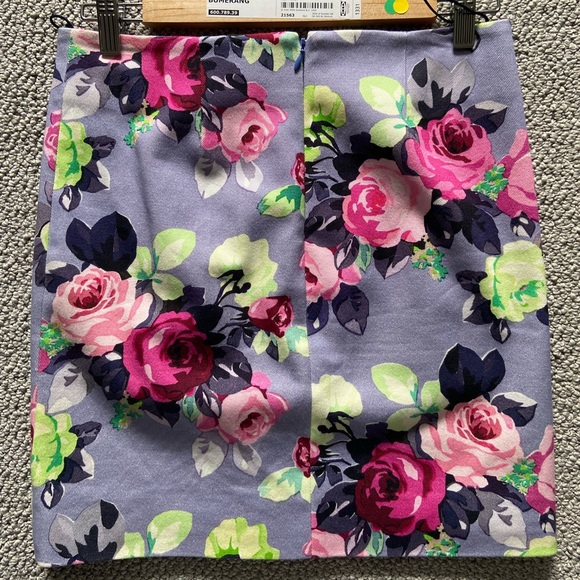 CARVEN Floral Mini Skirt. Size 34 / 4 US - Picture 2 of 4